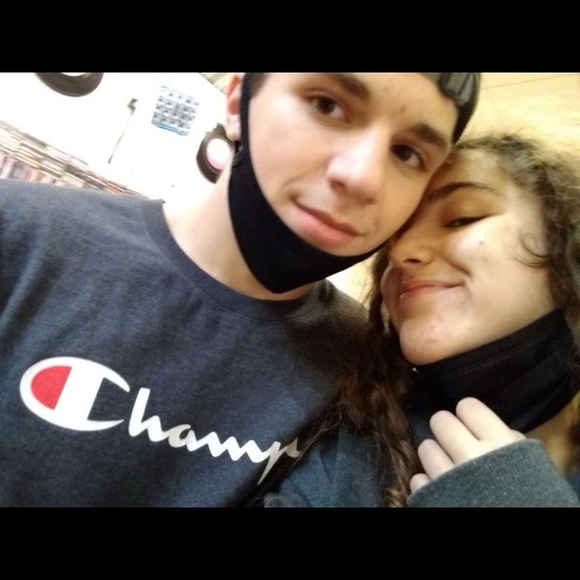 Meet your Posher, Sienna - Picture 1 of 1